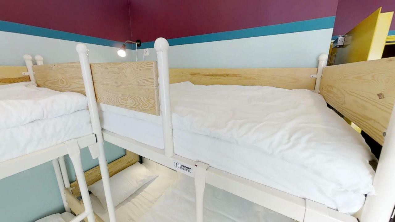 Press Hostel Варшава Экстерьер фото