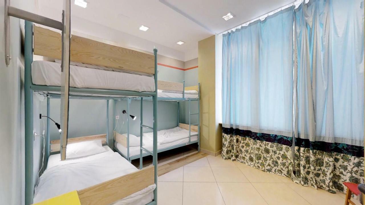 Press Hostel Варшава Экстерьер фото