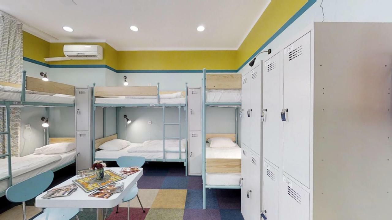 Press Hostel Варшава Экстерьер фото