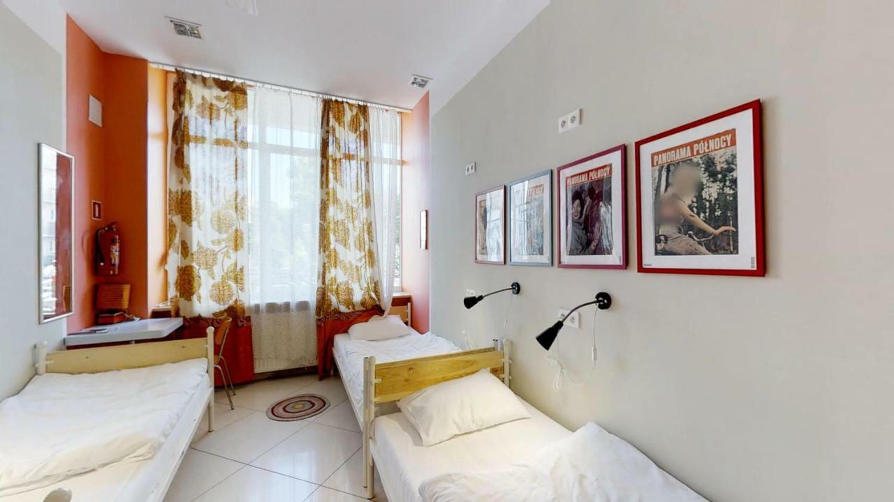 Press Hostel Варшава Экстерьер фото