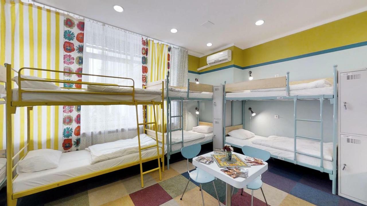 Press Hostel Варшава Экстерьер фото